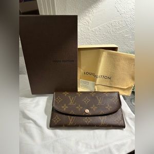 Louis Vuitton Emilie wallet